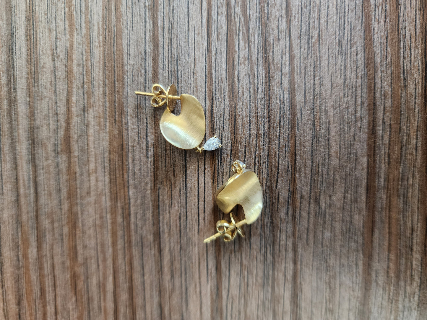 Mini Drop Wave Earrings