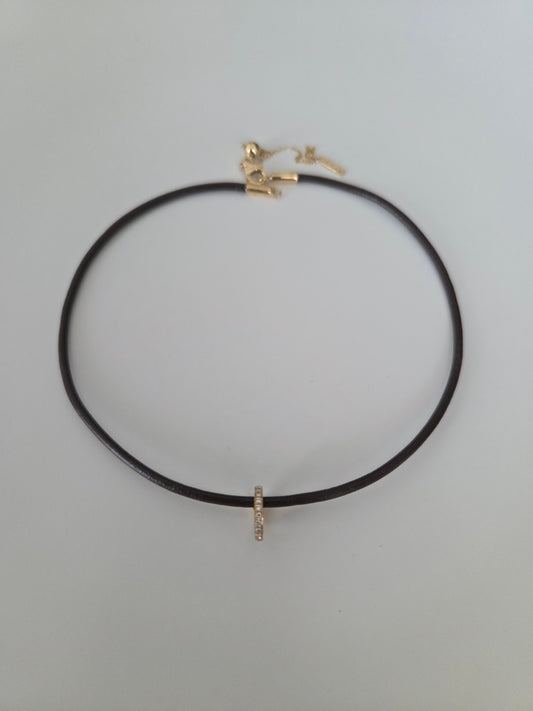 Single Saturn Leather Choker