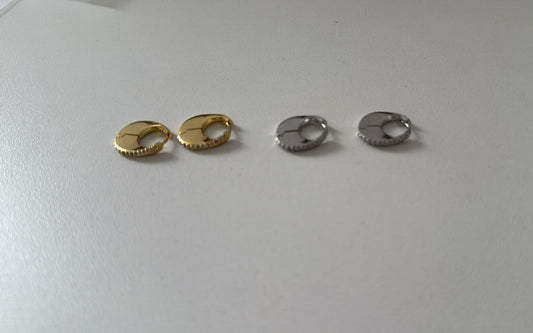 Small Twisted Earrings