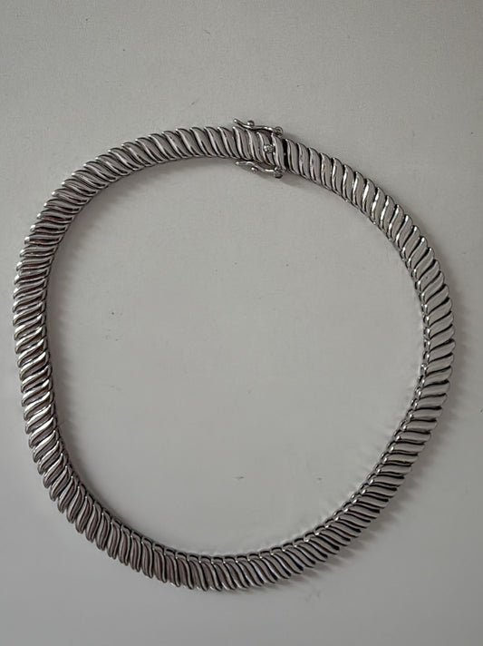 Big Wave Necklace