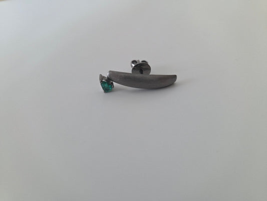 Elly Kelly Floating Earring