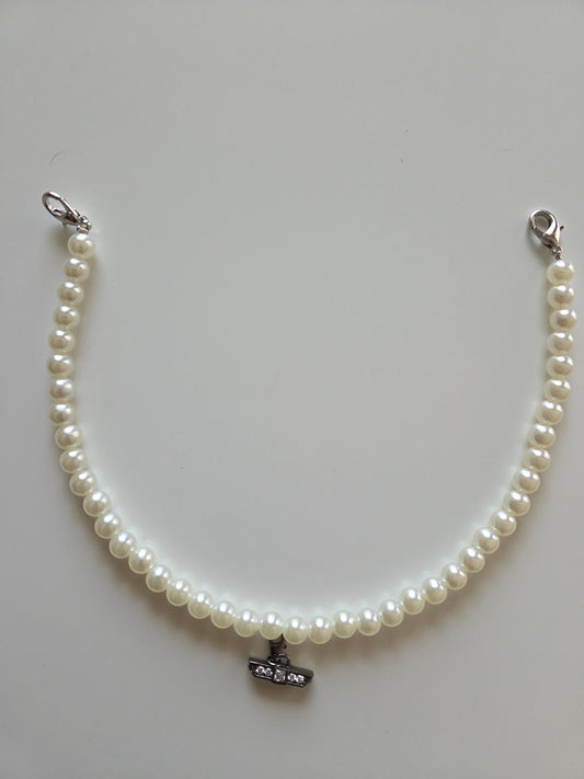 Strike Pearl Shoe Anklet