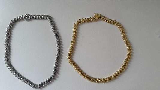 Small Wave Necklace
