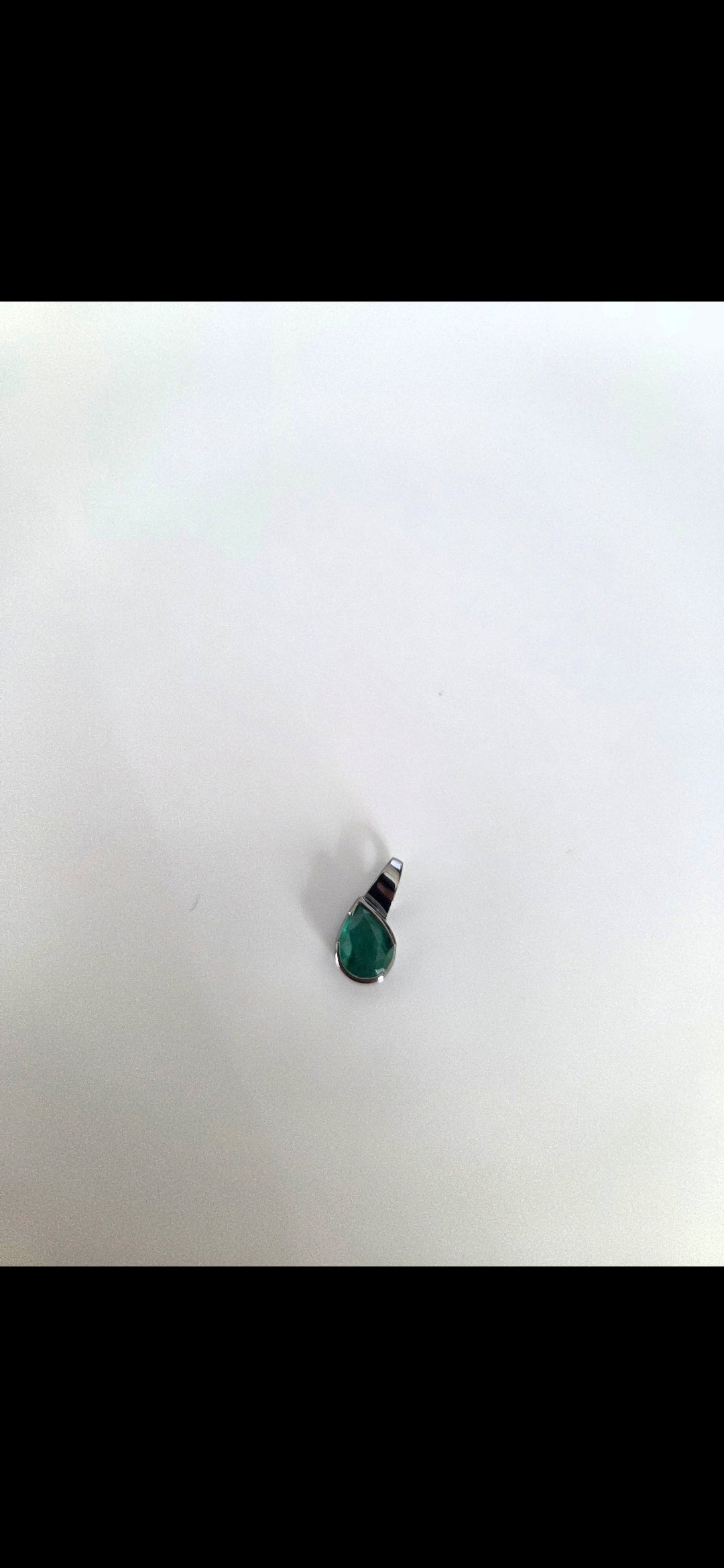 Kelly Side Charm